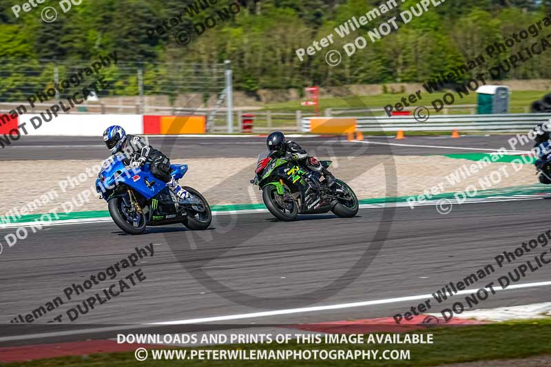 donington no limits trackday;donington park photographs;donington trackday photographs;no limits trackdays;peter wileman photography;trackday digital images;trackday photos